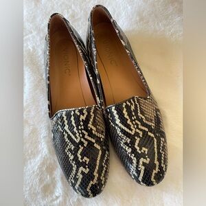 Vionic Willa Boa Black Flat Loafers Size 7.5. NEW WITHOUT BOX